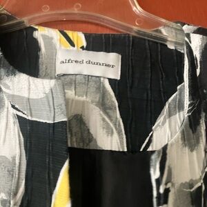 Ladies blazer 3/4 sleeve Size 16 Alfred Dunner